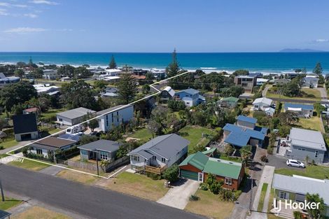 Photo of property in 49 Hillview Road, Waihi Beach, 3611