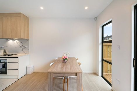 Photo of property in 4/25 Abbotleigh Avenue, Te Atatu Peninsula, Auckland, 0610