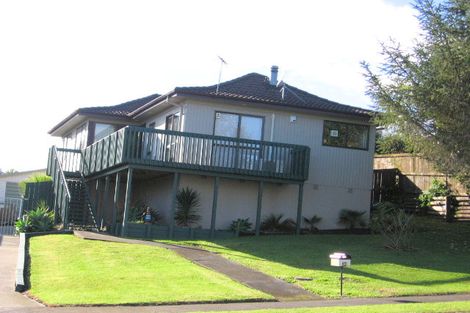 Photo of property in 30 Ransom Smyth Drive, Goodwood Heights, Auckland, 2105