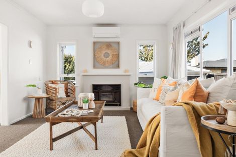 Photo of property in 16 Brown Terrace, Te Puke, 3119