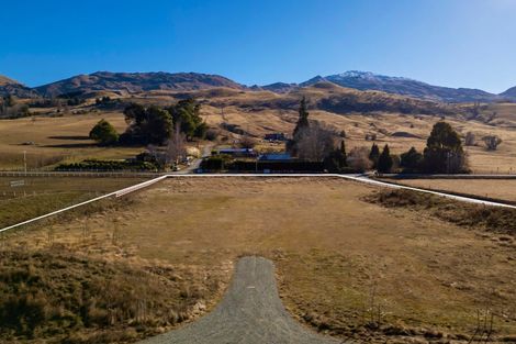 Photo of property in 12 Fitzpatrick Road, Dalefield, Queenstown, 9371