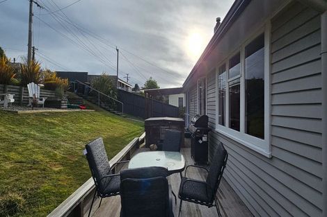 Photo of property in 11 Mcdonald Street, Brockville, Dunedin, 9011