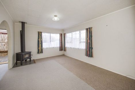 Photo of property in 7 Tawa Street, Tokomaru, Palmerston North, 4474