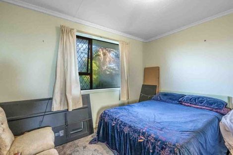 Photo of property in 65 Kilmarnock Street, Wallacetown, 9816