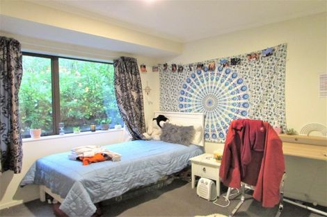 Photo of property in 23 Aragon Grove, Kingsley Heights, Upper Hutt, 5018