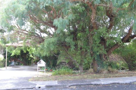 Photo of property in 8 Red Bluff Rise, Campbells Bay, Auckland, 0630