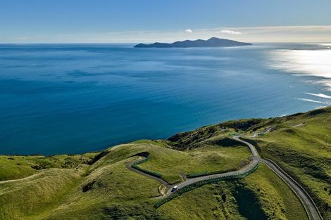 Photo of property in 1275 Paekakariki Hill Road, Paekakariki Hill, Porirua, 5381