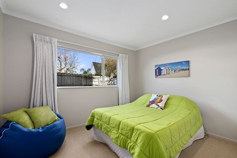 Photo of property in 1/35 Kowhai Road, Mairangi Bay, Auckland, 0630