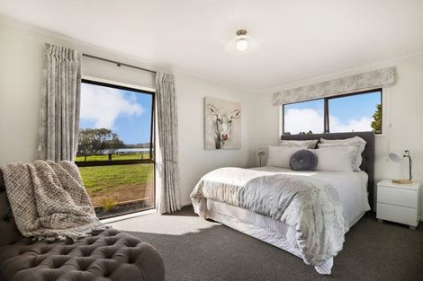 Photo of property in 35 Marae O Rehia Road, Karioitahi, Waiuku, 2683