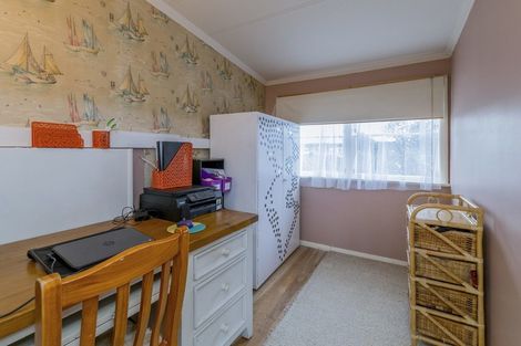 Photo of property in 72 Park Avenue, Waitarere Beach, Levin, 5510