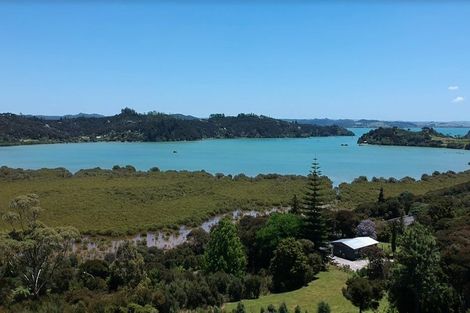 Photo of property in 17 Tikitiki Lane, Russell, 0272