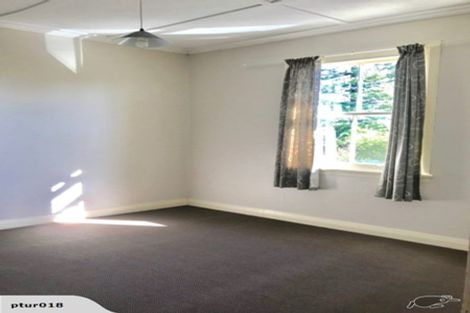 Photo of property in 21 Beatrix Street, Avondale, Auckland, 1026