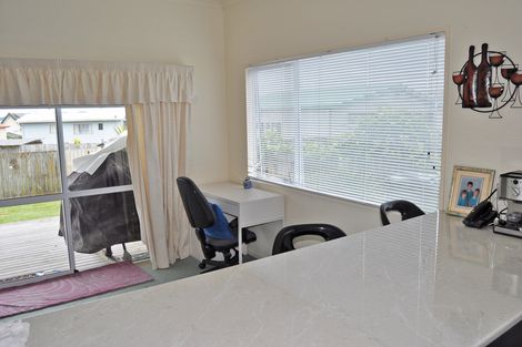 Photo of property in 5 Ngatira Place, Snells Beach, 0920