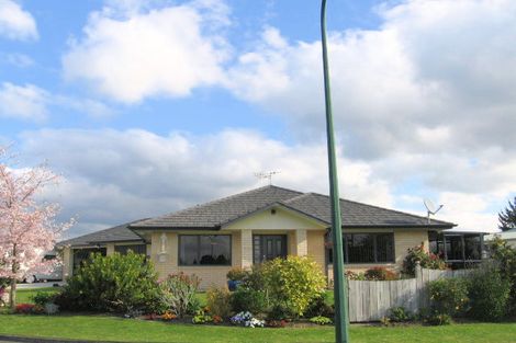 Photo of property in 1 Marama Place, Pyes Pa, Tauranga, 3112