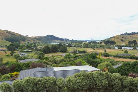 Photo of property in 25 Kauri Lane, Huntly, 3771