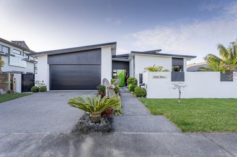 Photo of property in 43 Aquila Drive, Whitianga, 3510