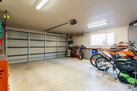 Photo of property in 28 Clearwater Street, Broad Bay, Dunedin, 9014