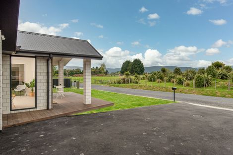 Photo of property in 44 Constitution Avenue, Milton, 9220