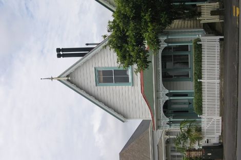 Photo of property in 104 Jervois Road, Herne Bay, Auckland, 1011