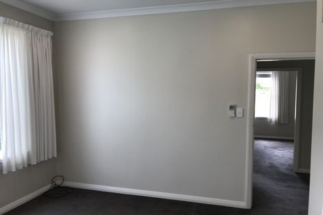 Photo of property in 23 Allington Road, Karori, Wellington, 6012