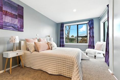 Photo of property in 19 Elwyn Place, Avonhead, Christchurch, 8042