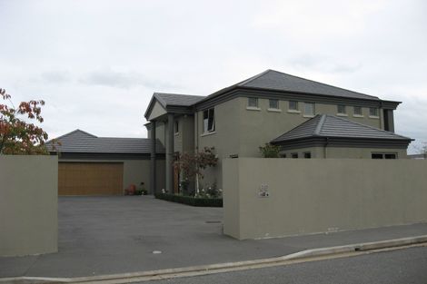 Photo of property in 60 Grassmere Street, Papanui, Christchurch, 8052