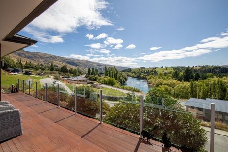 Photo of property in 9 Selkirk Street, Roxburgh, 9500