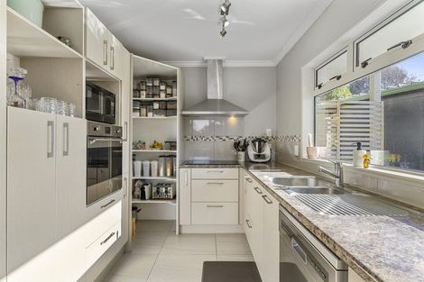 Photo of property in 69 Bell Street, Judea, Tauranga, 3110