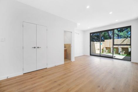 Photo of property in 1/44 Mcleod Road, Weymouth, Auckland, 2103