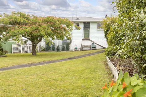 Photo of property in 4 Wavell Crescent, Lansdowne, Masterton, 5810