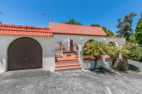 Photo of property in 1/89 Moore Street, Hillcrest, Auckland, 0627