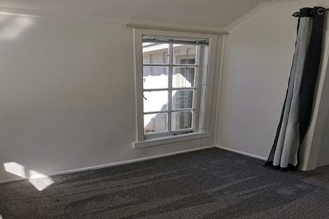 Photo of property in 86 Bassett Road, Remuera, Auckland, 1050