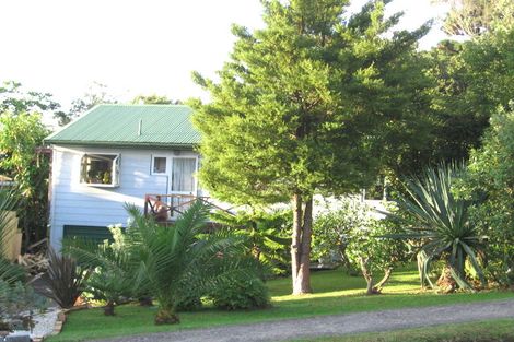 Photo of property in 1/16 Parrs Cross Road, Henderson, Auckland, 0612