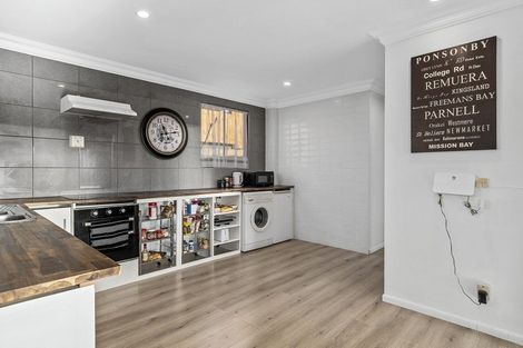 Photo of property in 8b Lincoln Terrace, Gate Pa, Tauranga, 3112