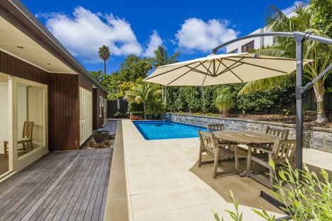 Photo of property in 17 Manurere Avenue, Takapuna, Auckland, 0622