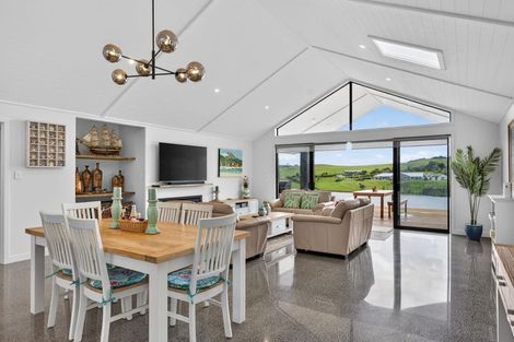 Photo of property in 29 Daniel Parade, Mangawhai, 0975