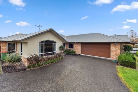 Photo of property in 6 Cranmore Avenue, Huntington, Hamilton, 3210