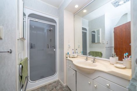 Photo of property in 37 Fergusson Street, Solway, Masterton, 5810