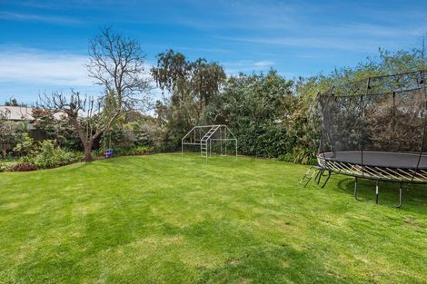 Photo of property in 74 Dover Street, St Albans, Christchurch, 8014