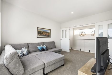 Photo of property in 10a Surville Place, Mairangi Bay, Auckland, 0630