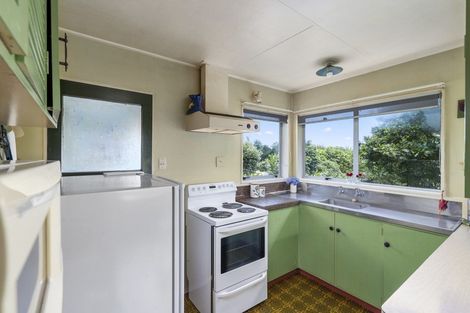 Photo of property in 7 Otira Place, Awapuni, Palmerston North, 4412