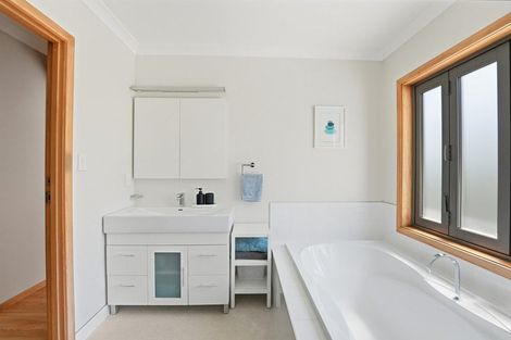 Photo of property in 42d Camellia Avenue, Bell Block, New Plymouth, 4312