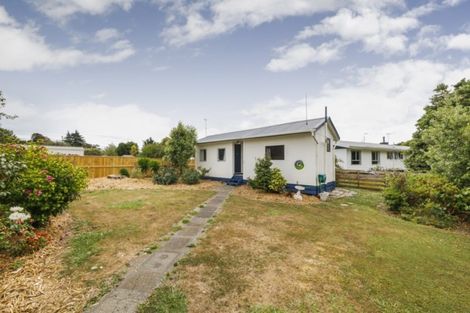 Photo of property in 8 Sicely Street, Marton, 4710