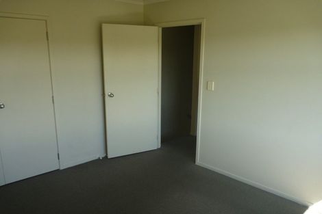 Photo of property in 57 Tiri Tiri Road, Birkdale, Auckland, 0626