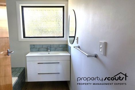 Photo of property in 87 Farquhars Road, Redwood, Christchurch, 8051