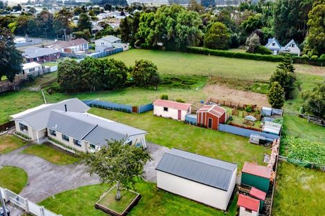 Photo of property in 38 Ketemarae Road, Normanby, Hawera, 4675