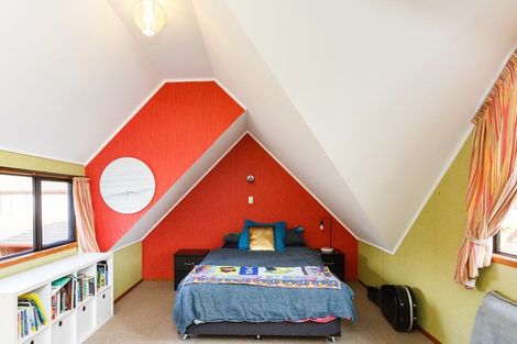 Photo of property in 4 Dresdan Court, Hokowhitu, Palmerston North, 4410