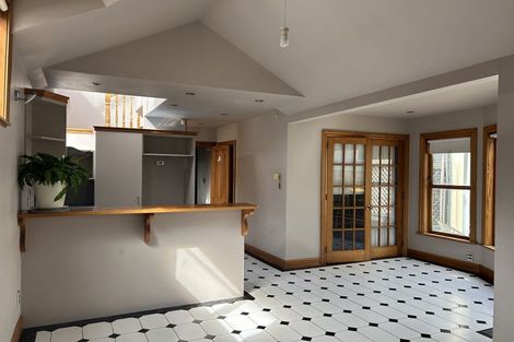 Photo of property in 7a Hawker Street, Mount Victoria, Wellington, 6011