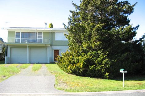 Photo of property in 9 Nisbet Terrace, Kinloch, Taupo, 3377