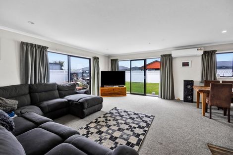 Photo of property in 48 County Drive, Hawera, 4610